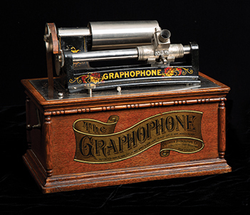 My mother was a phonograph” | Arts & Culture | Yale Alumni Magazine